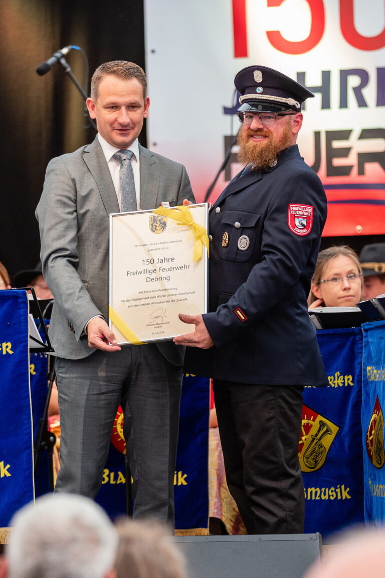 Ehrung für 150 Jahre Freiwillige Feuerwehr Debring